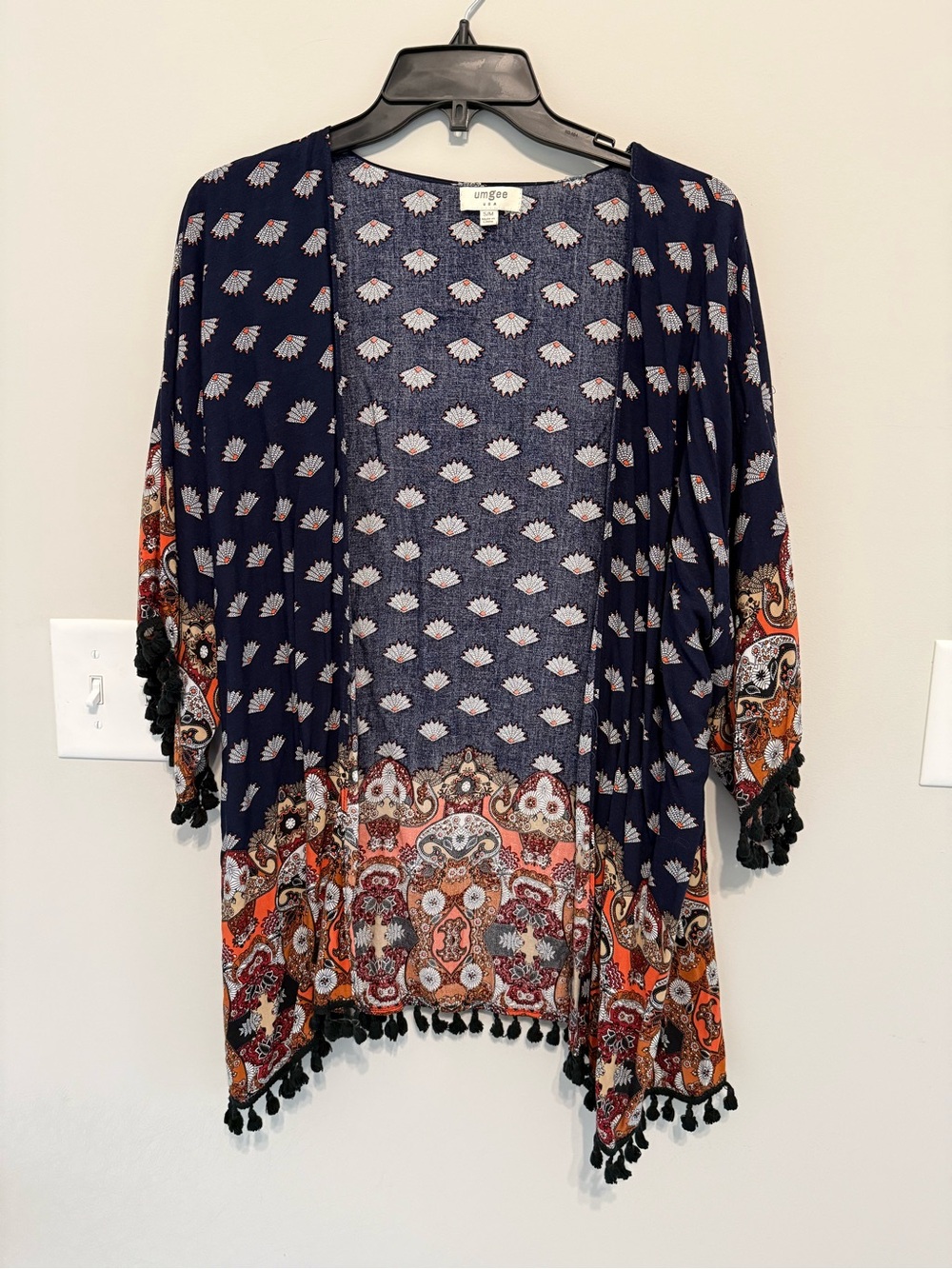Umgee Navy Floral-Print kimono/cardigan with Coral Accents
